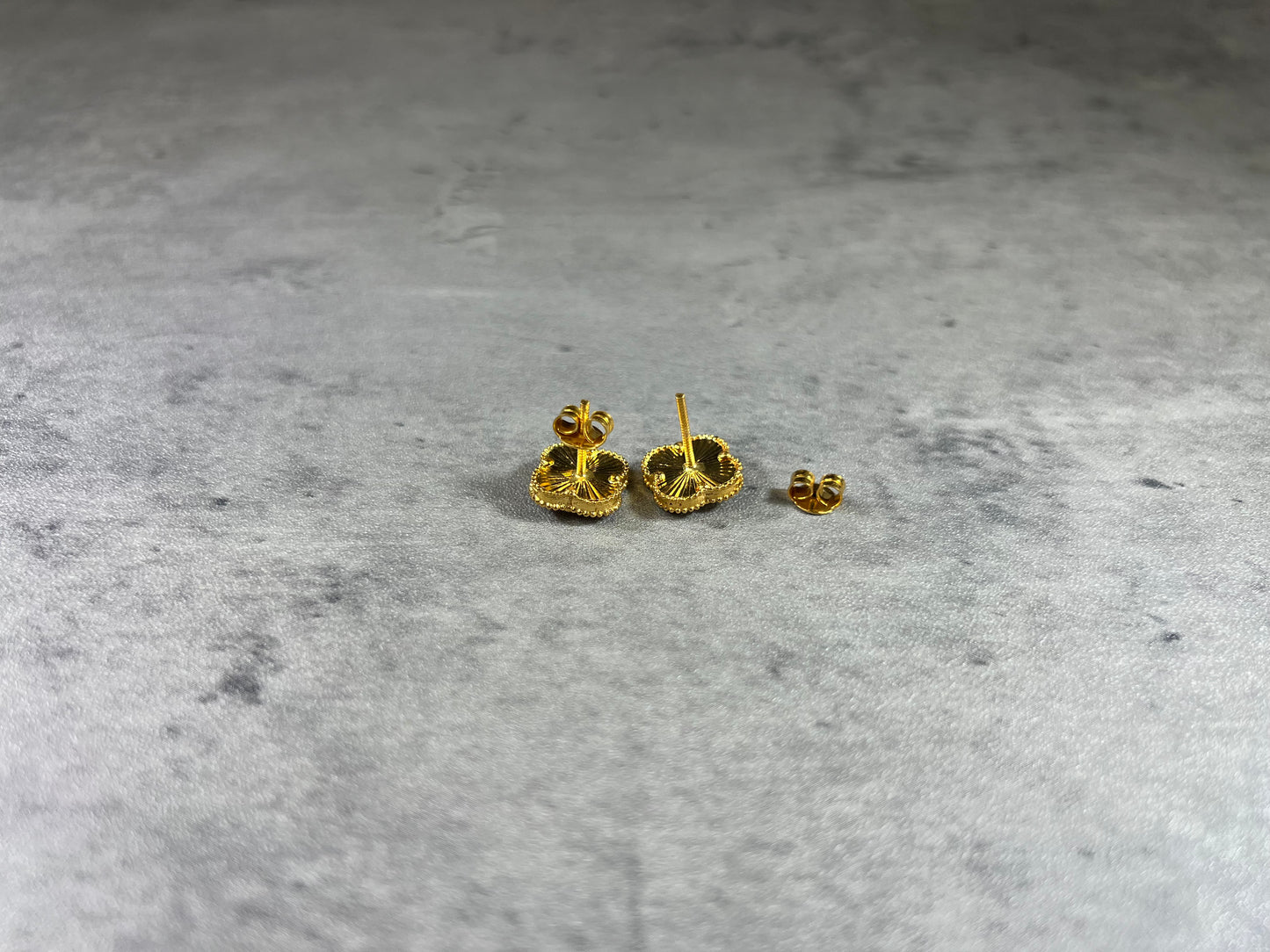 Gold Clover Studs – 22ct Yellow Gold (Medium Clover)