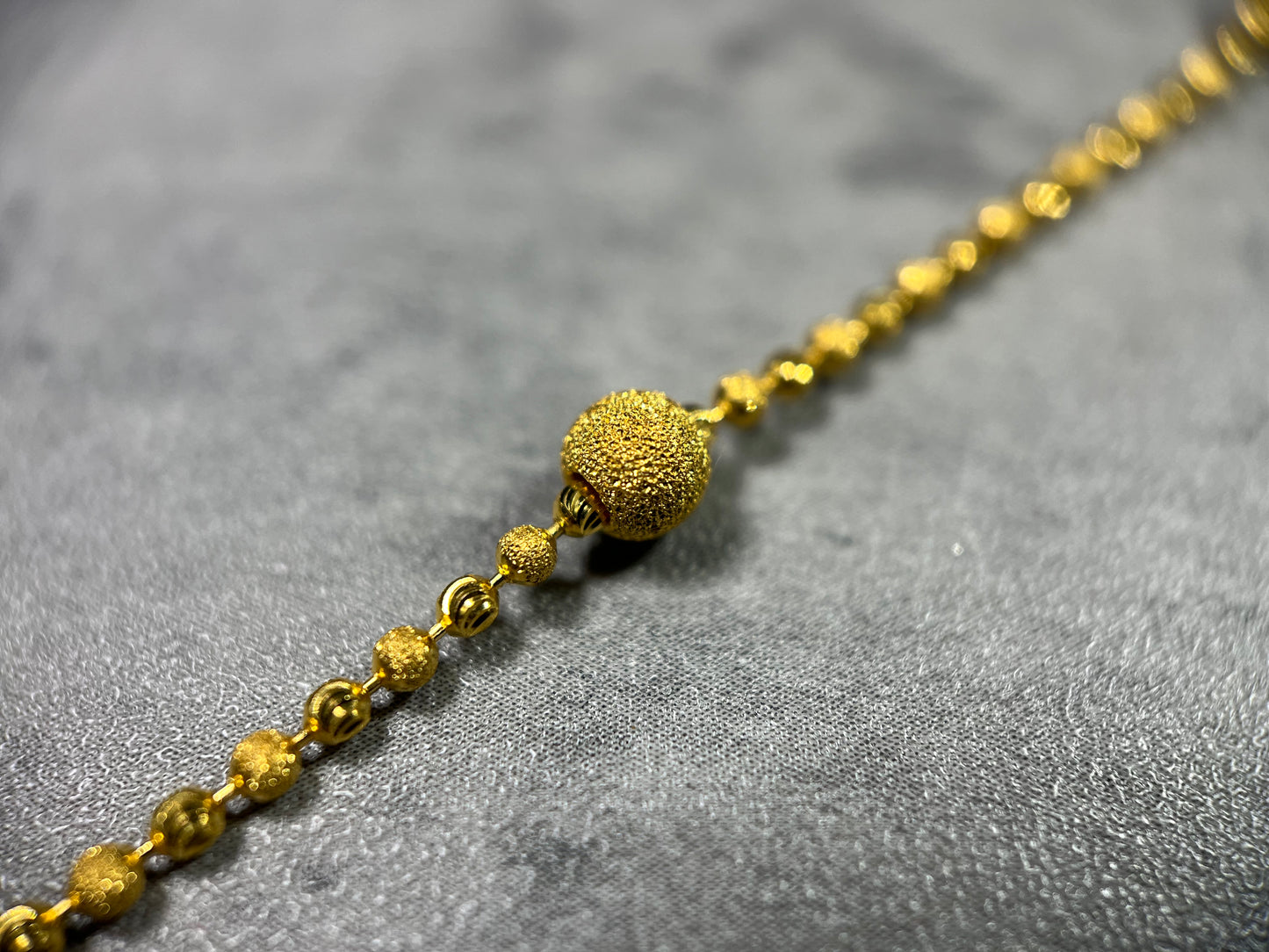 Satin & Polished Ball Bracelet – 22ct Yellow Gold