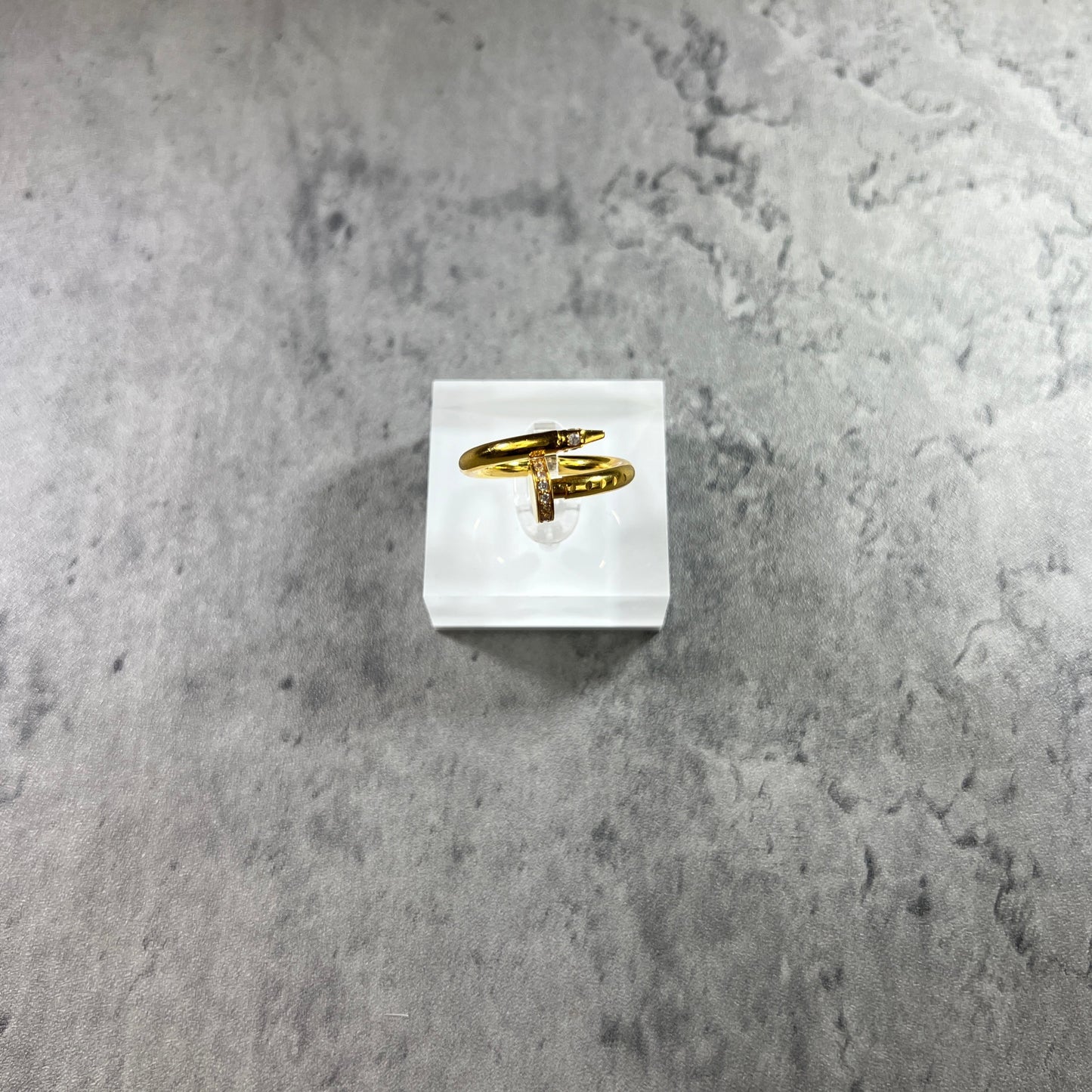 Handmade 22ct gold ring featuring handpicked, high-quality cubic zirconia stones, meticulously crafted in the UK. The stones look like diamonds