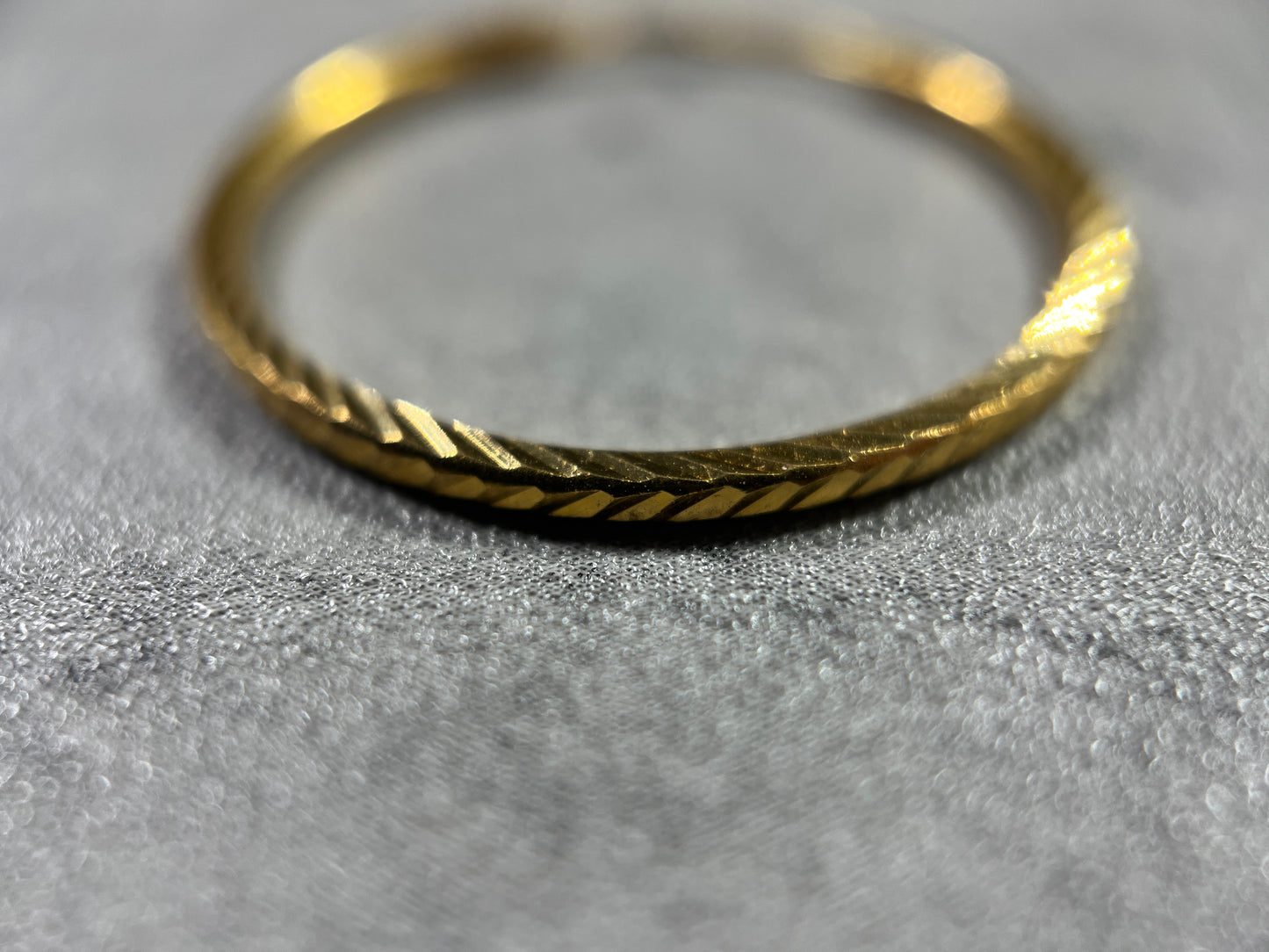 Large Plain Bali/Hoops - 22ct Yellow Gold